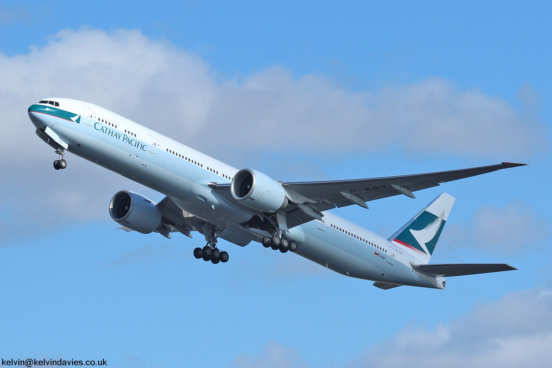 Cathay Pacific Airways 777 B-KQV