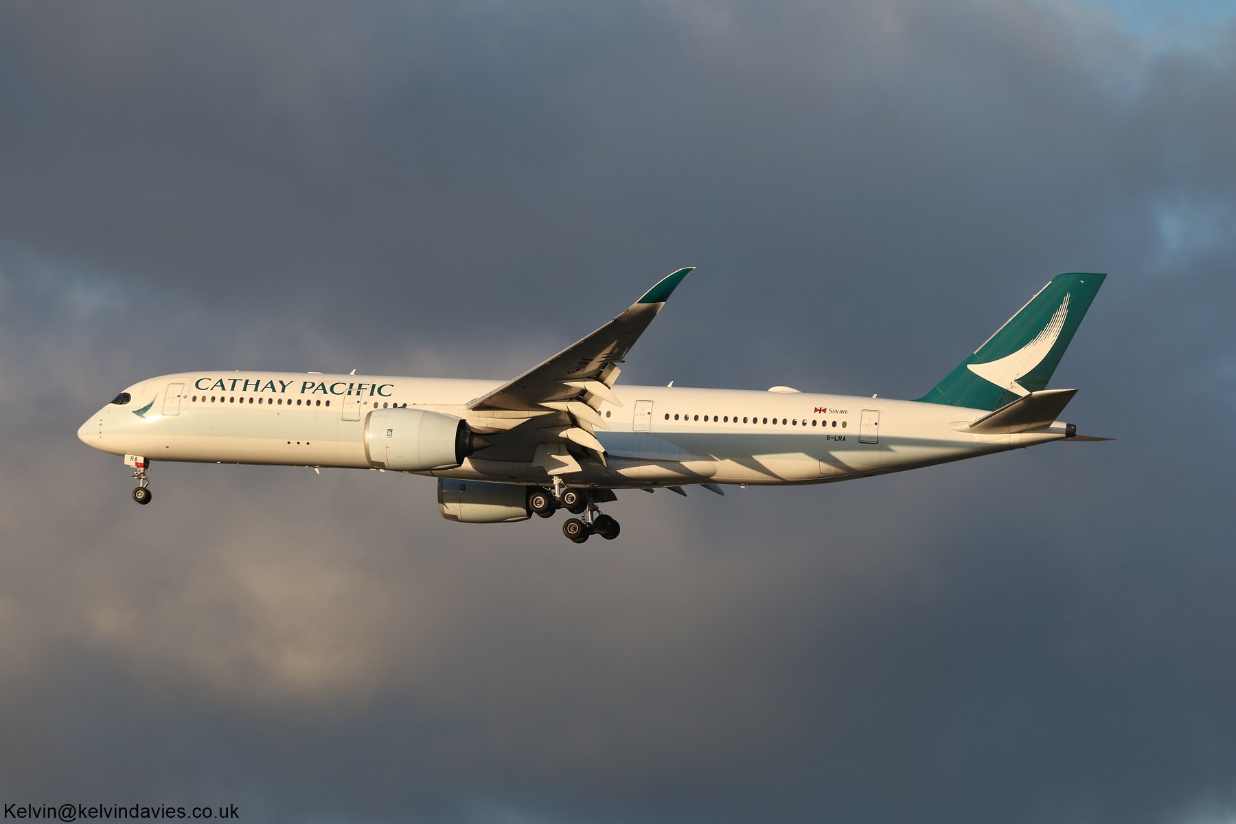 Cathay Pacific Airways A350 B-LRA