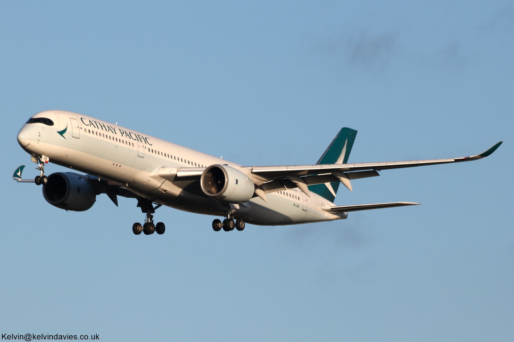 Cathay Pacific Airways A350 B-LRG