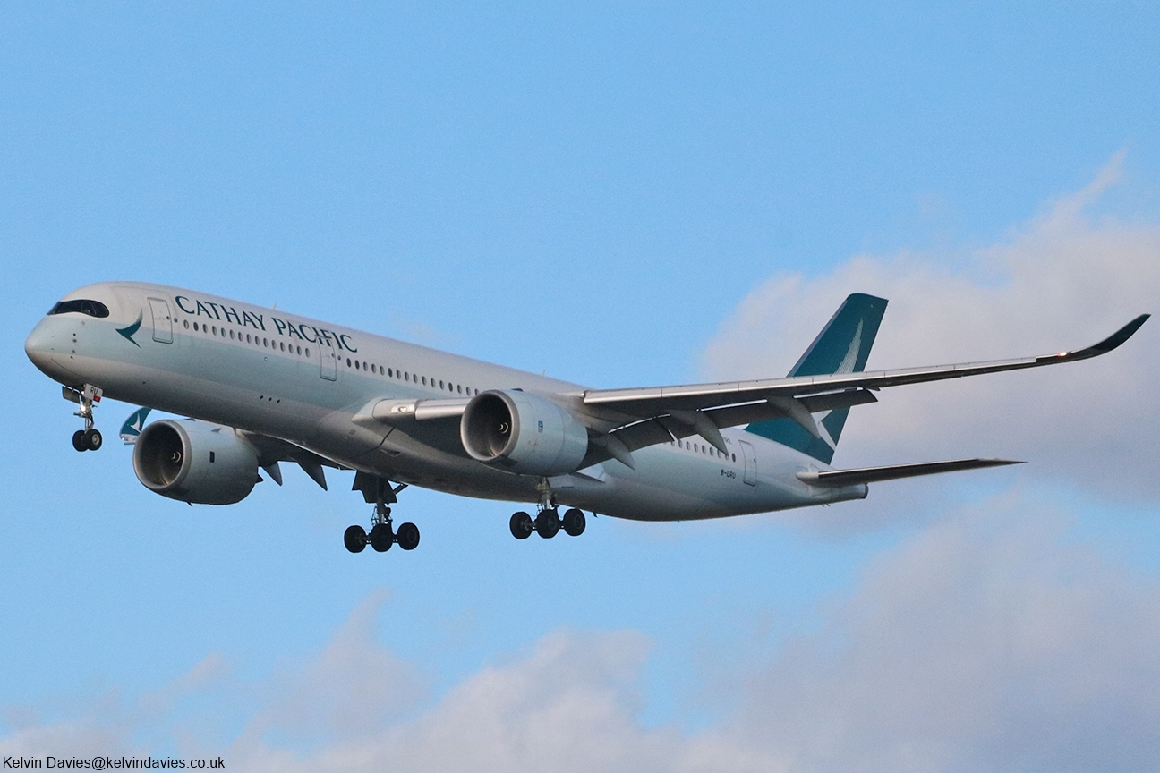 Cathay Pacific Airways A350 B-LRU