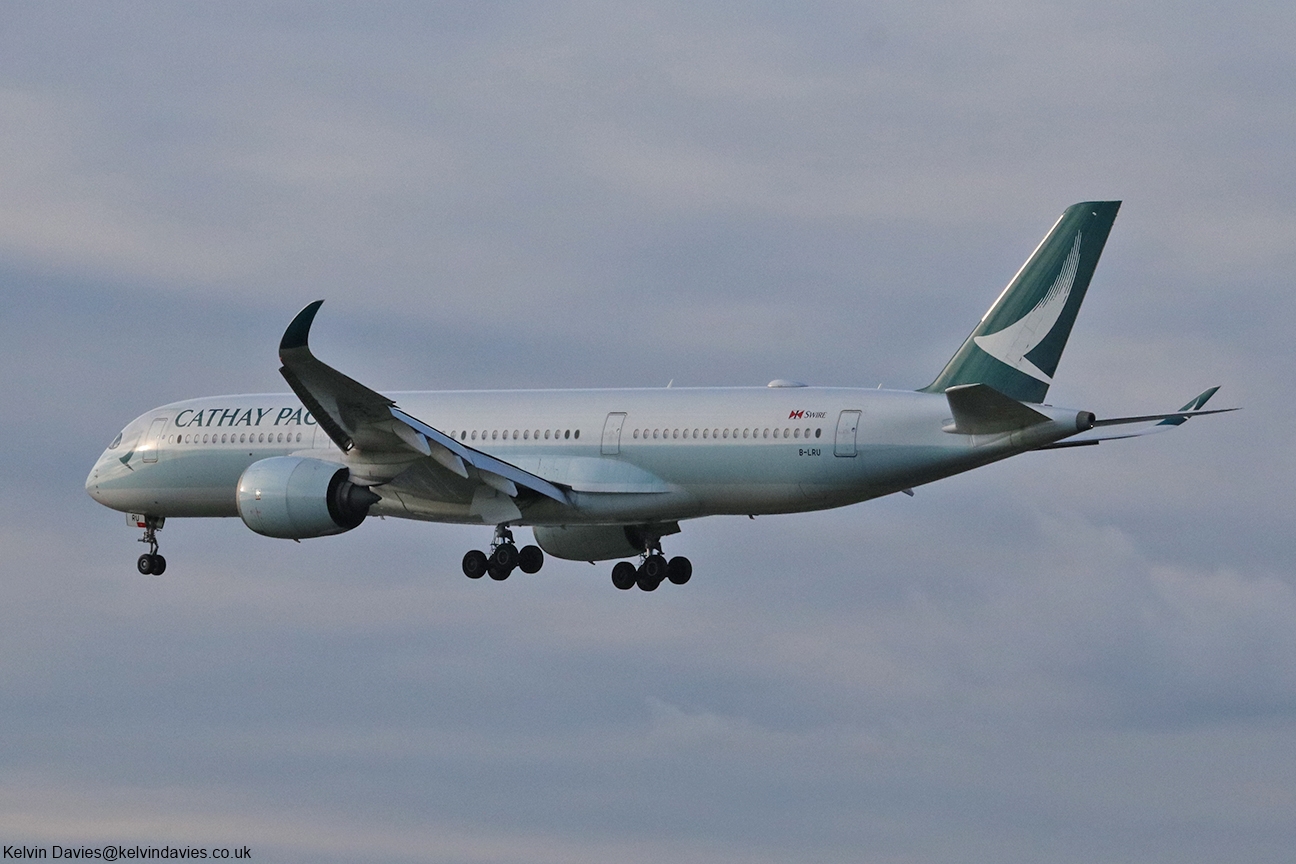 Cathay Pacific Airways A350 B-LRU