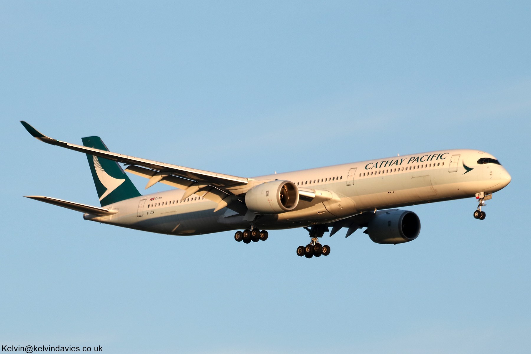 Cathay Pacific Airways A350 B-LXH