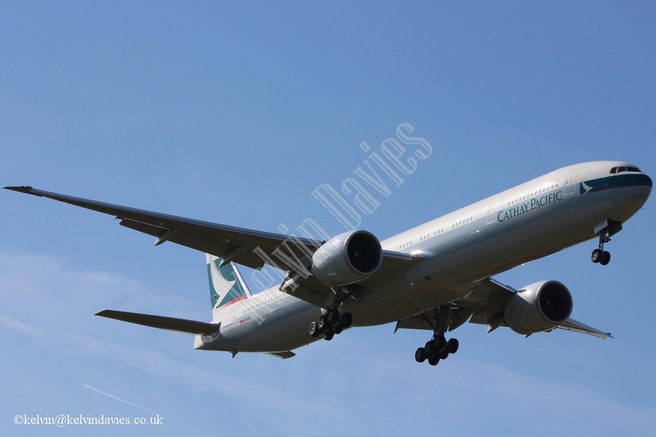 Cathay Pacific Airways 777 B-KQE