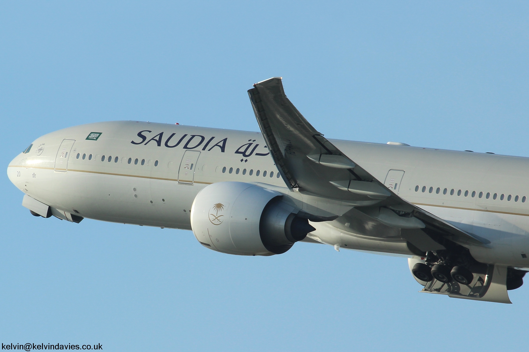 Saudi Arabian 777 HZ-AK20