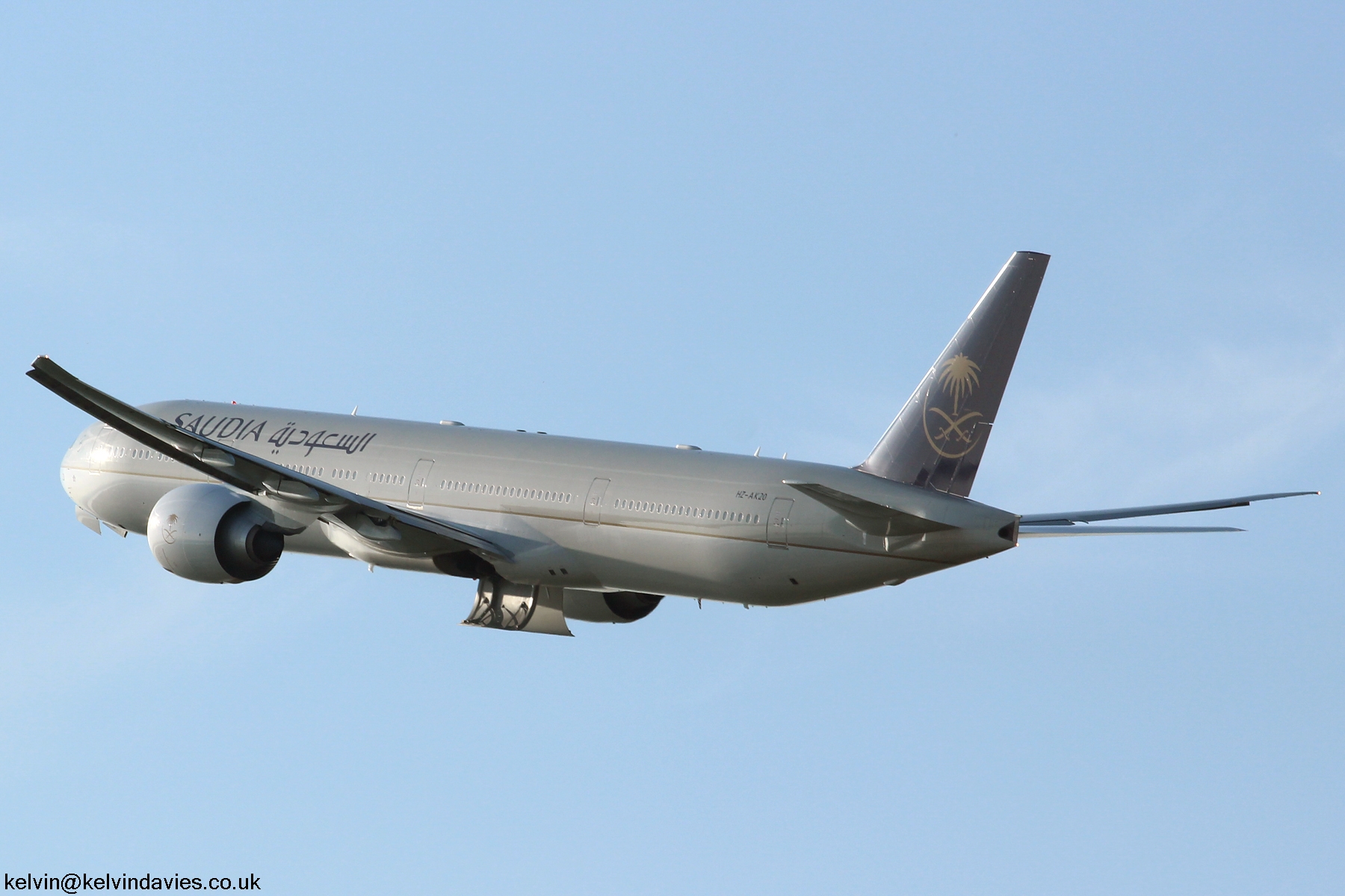 Saudi Arabian 777 HZ-AK20