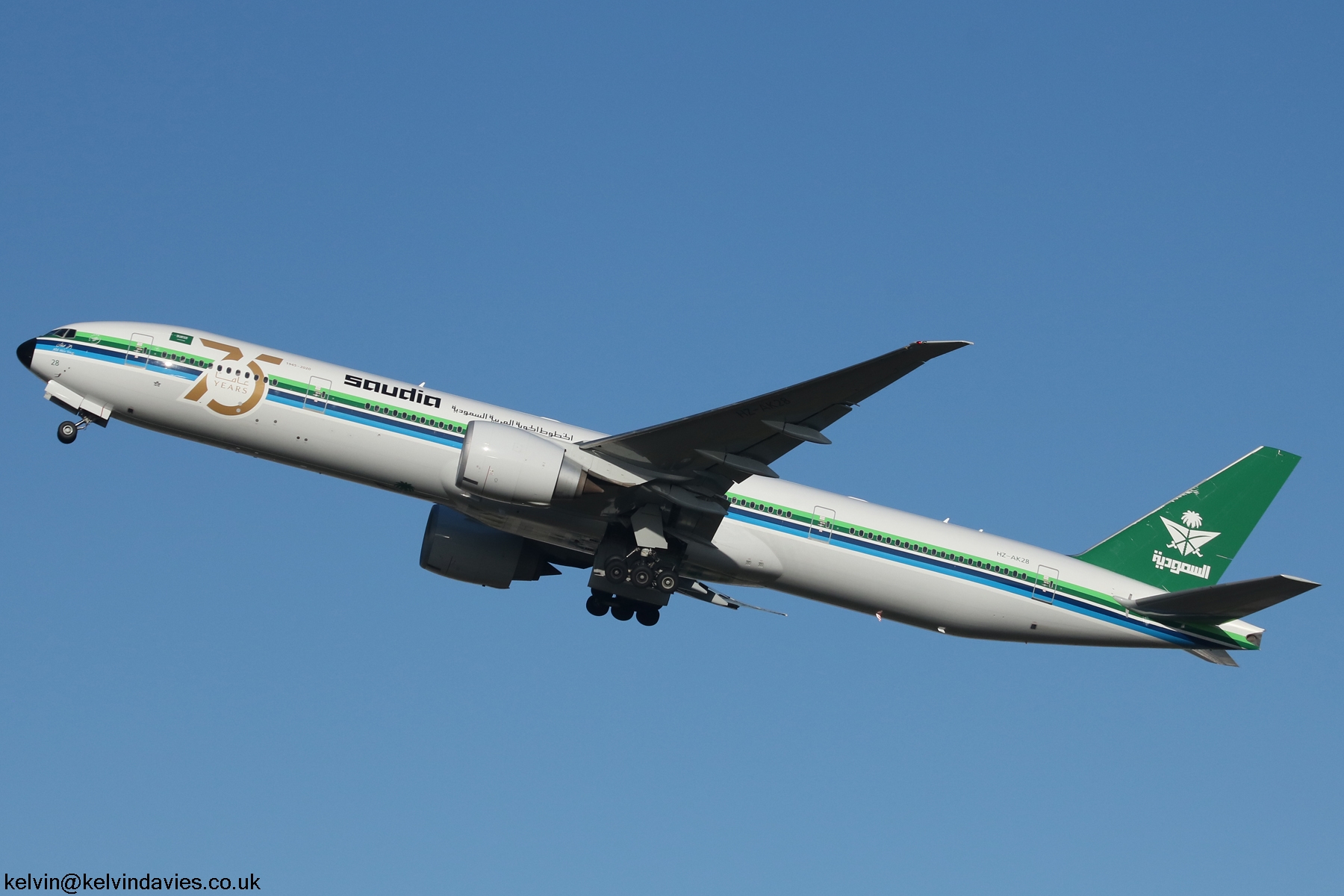 Saudi Arabian 777 HZ-AK28