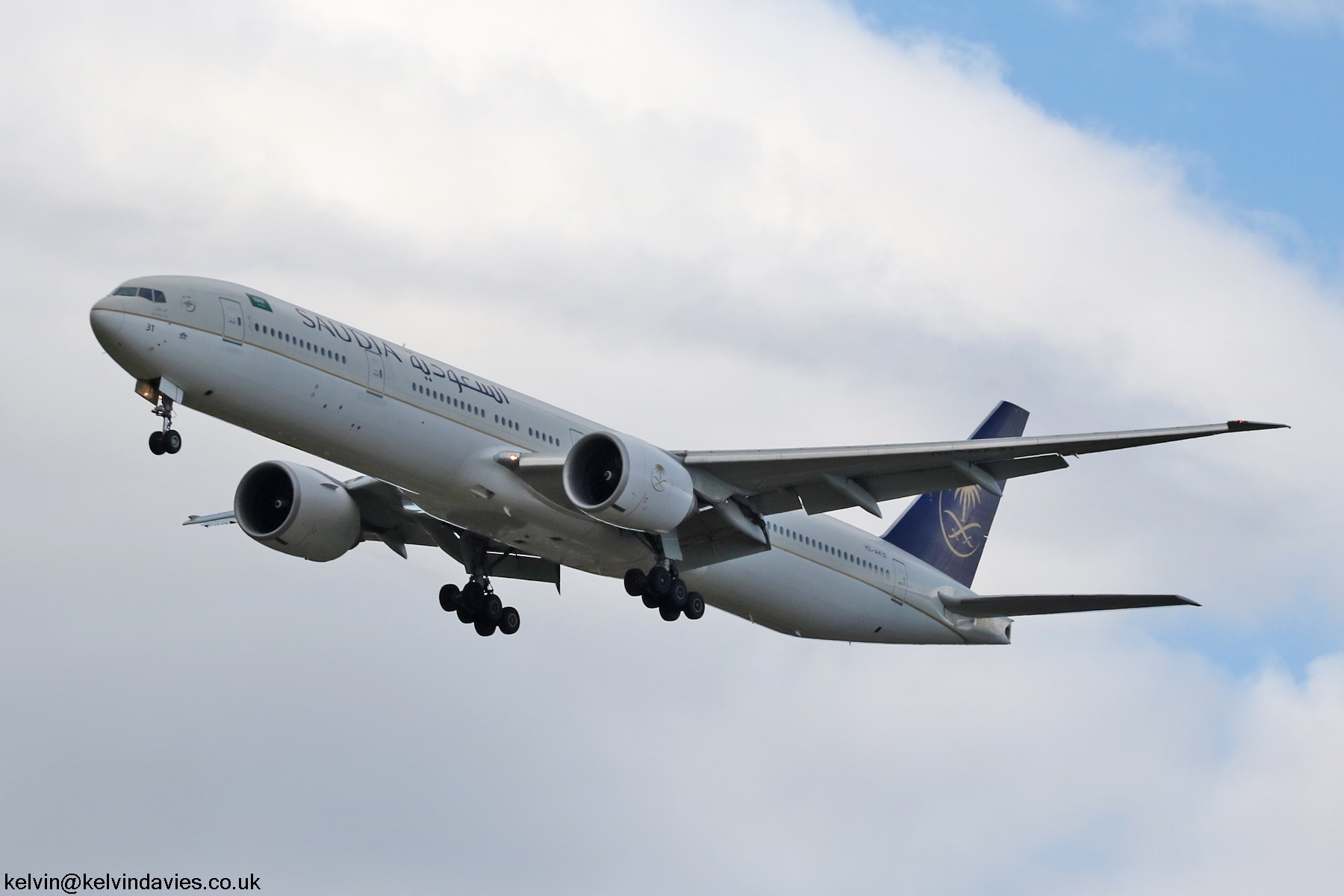 Saudi Arabian 777 HZ-AK31