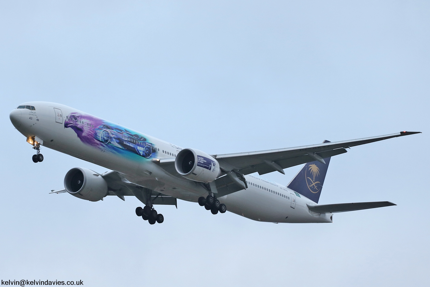 Saudi Arabian 777 HZ-AK43