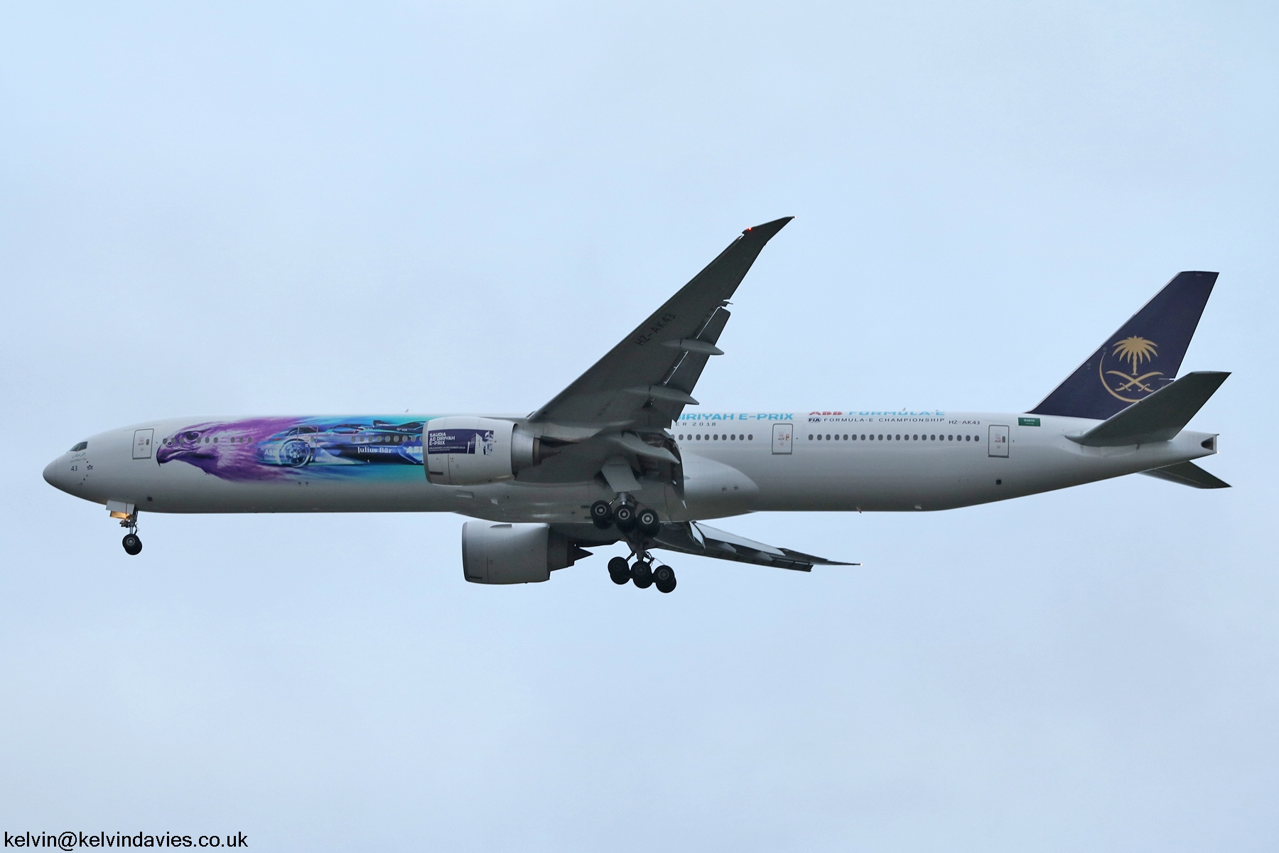 Saudi Arabian 777 HZ-AK43