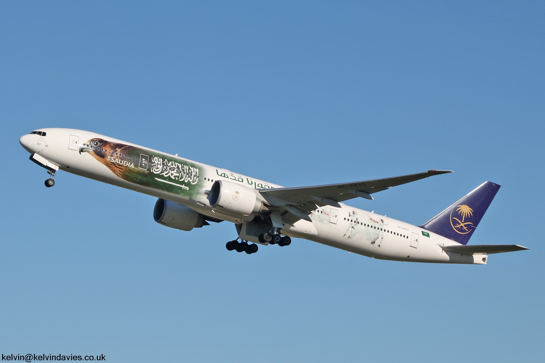 Saudi Arabian 777 HZ-AK43