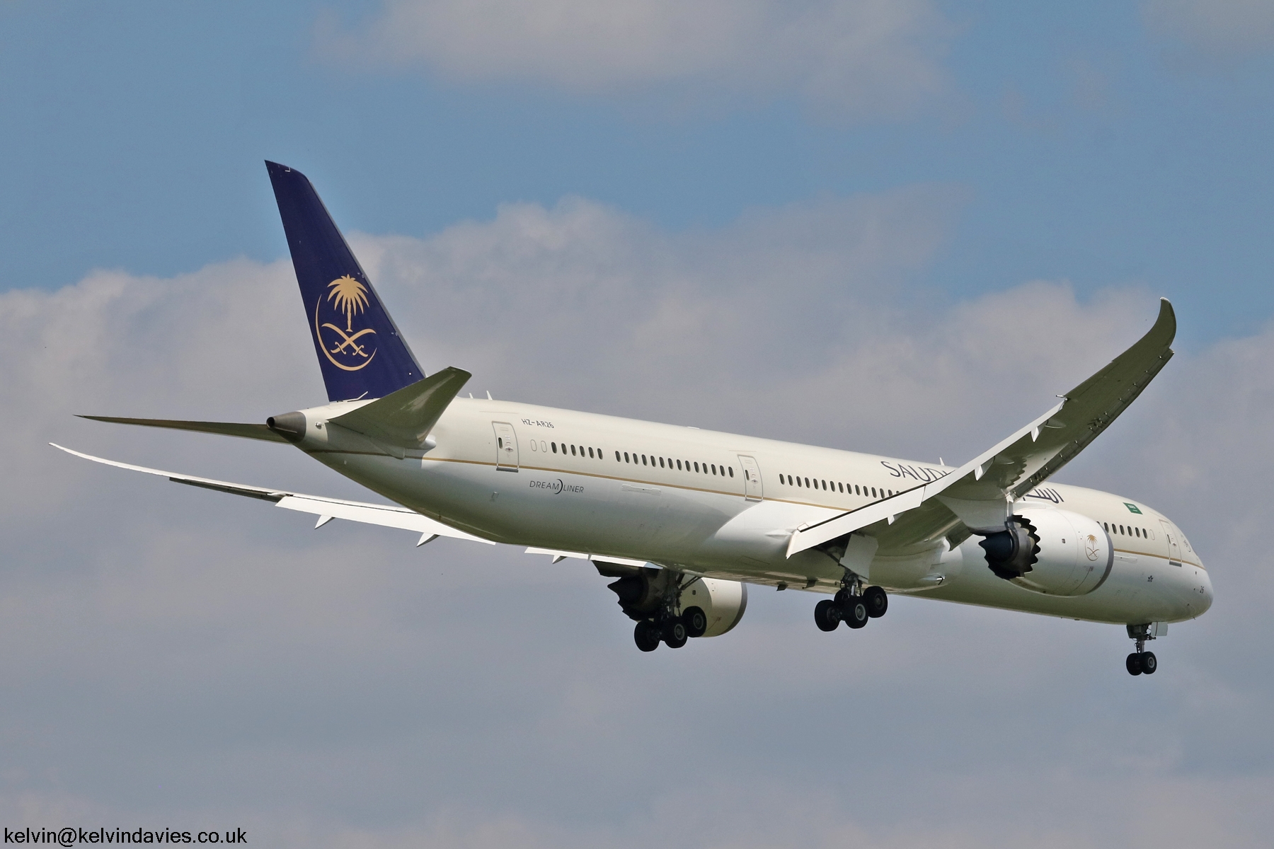 Saudi Arabian 787 HZ-AR26