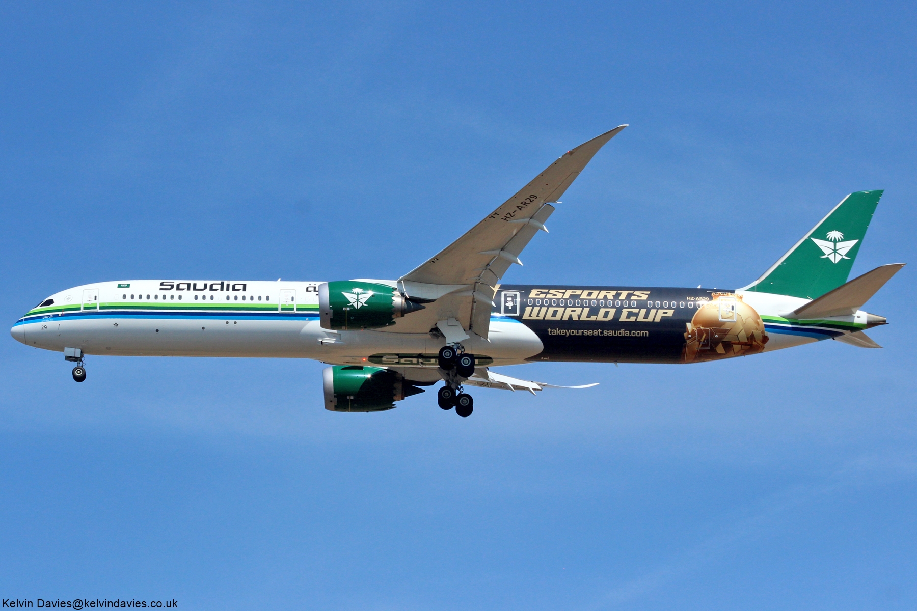 Saudi Arabian Airlines 787 HZ-AR29