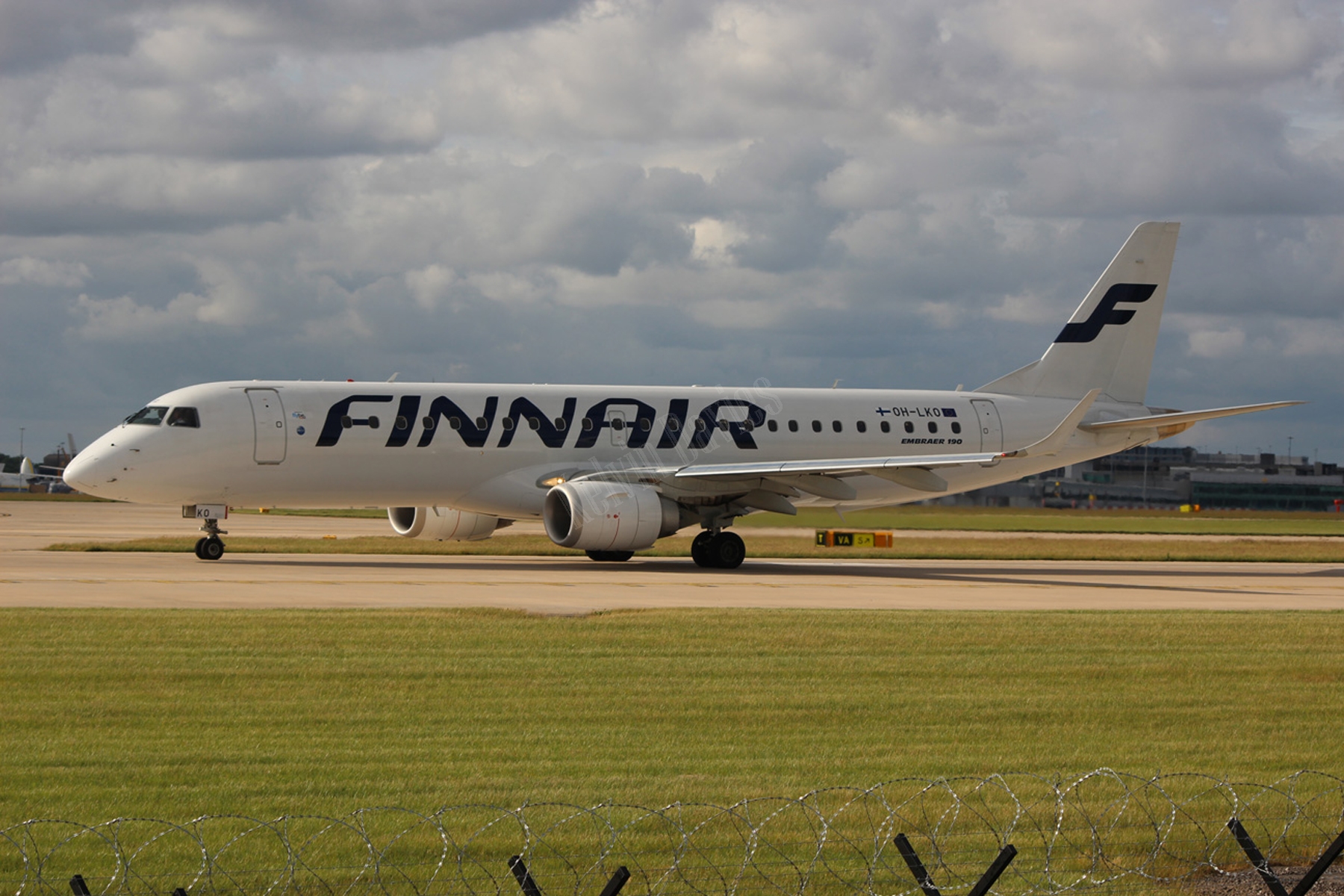 Finnair ERJ190 OH-LKO
