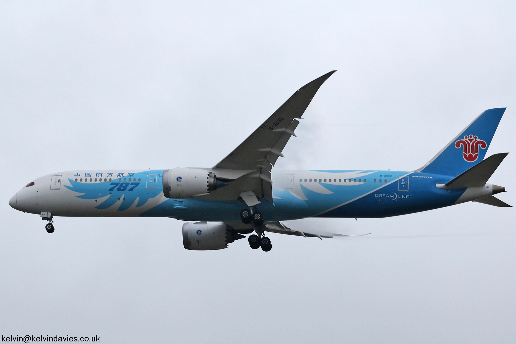 China Southern 787 B-209D