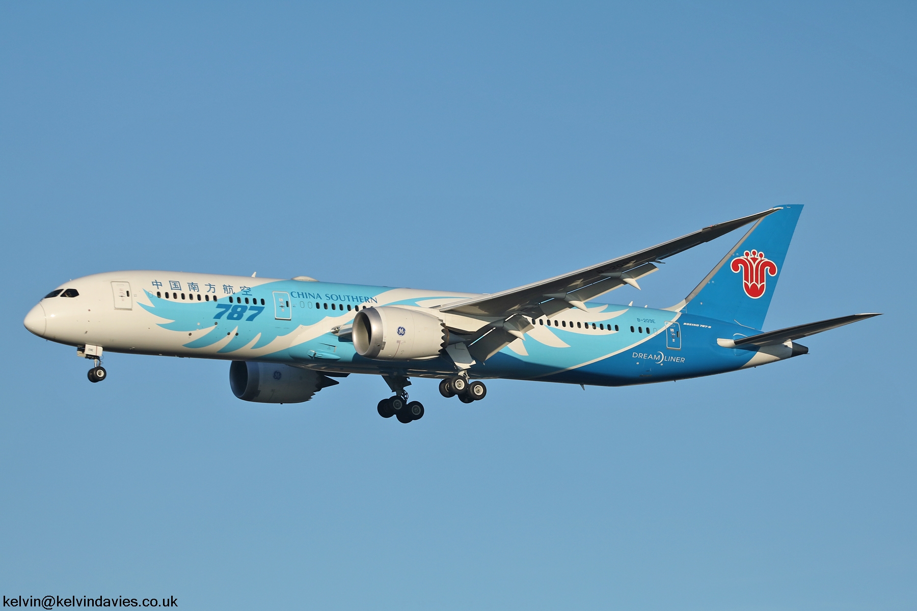 China Southern 787 B-209E
