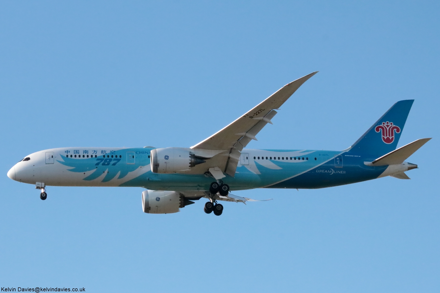 China Southern Airlines 787 B-227L