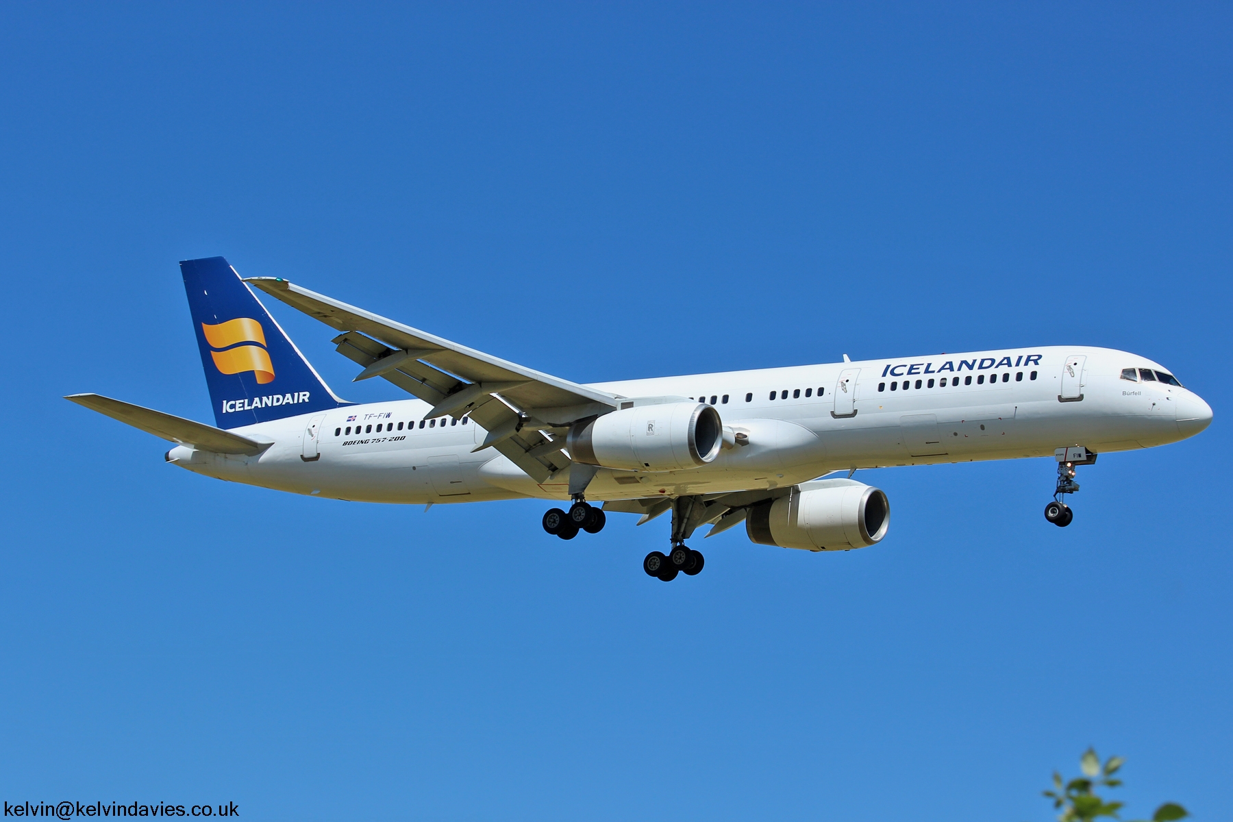 Icelandair 757 TF-FIW