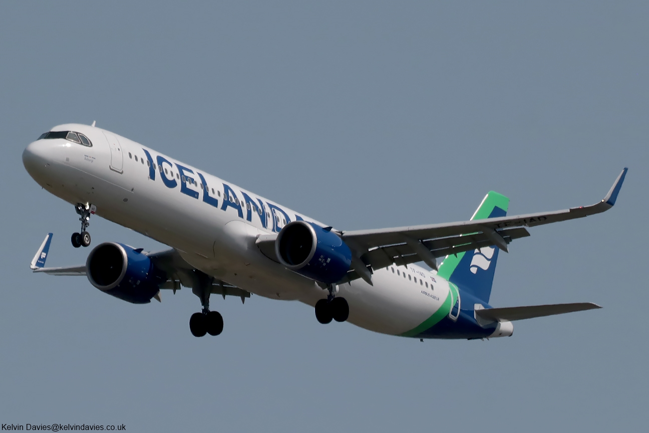Icelandair A321NEO TF-IAD