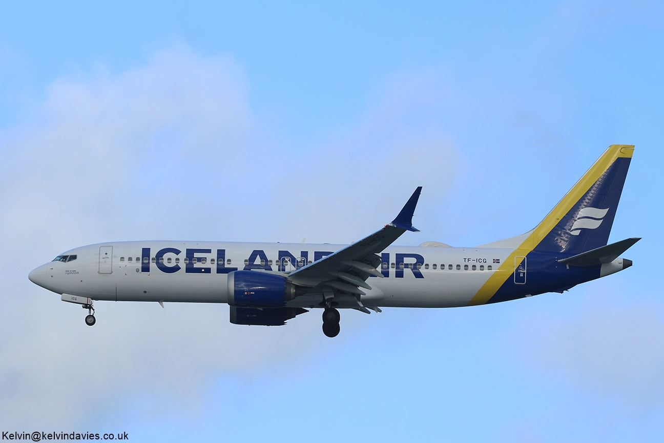 Icelandair 737MAX-8 TF-ICG