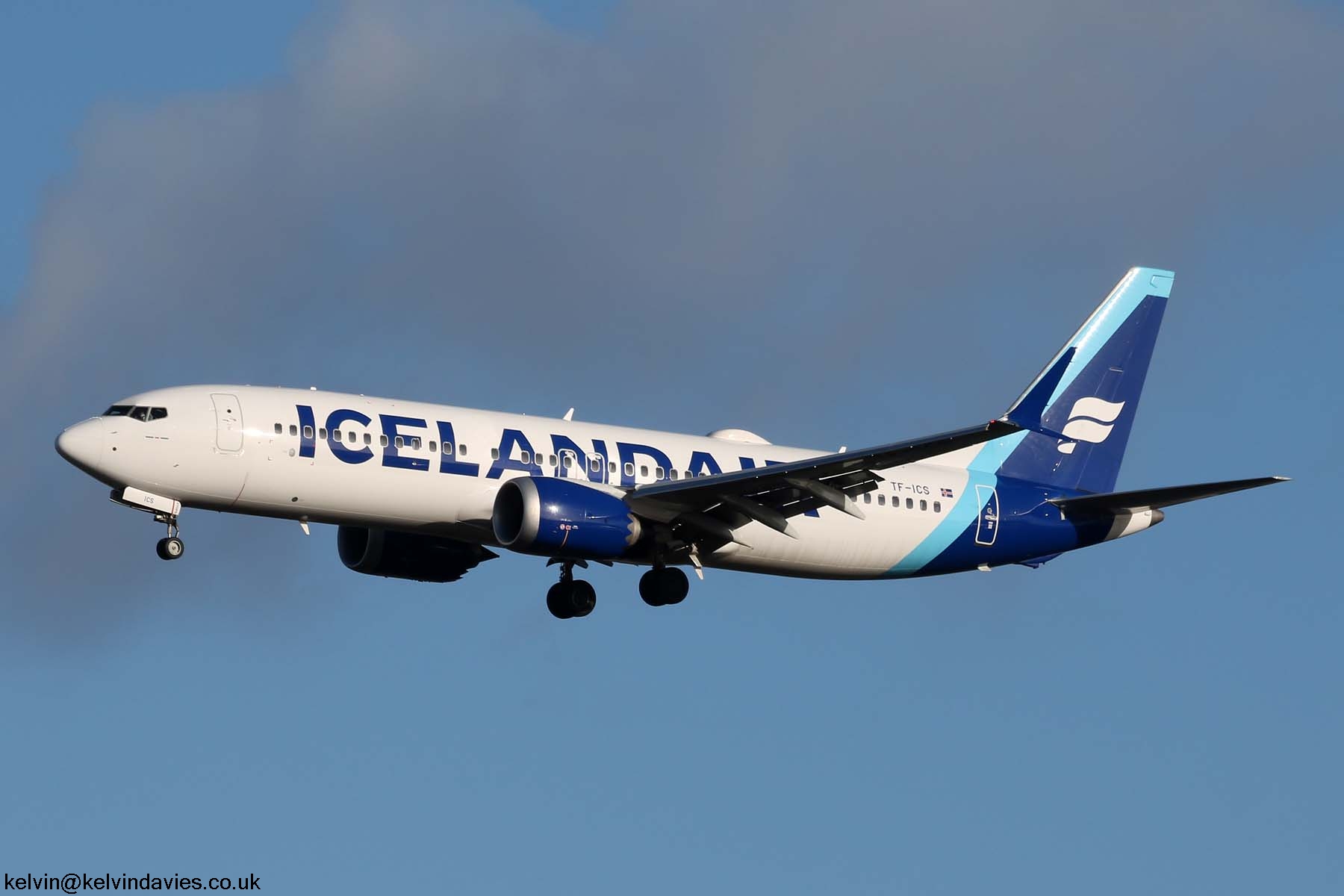 Icelandair 737 MAX TF-ICS