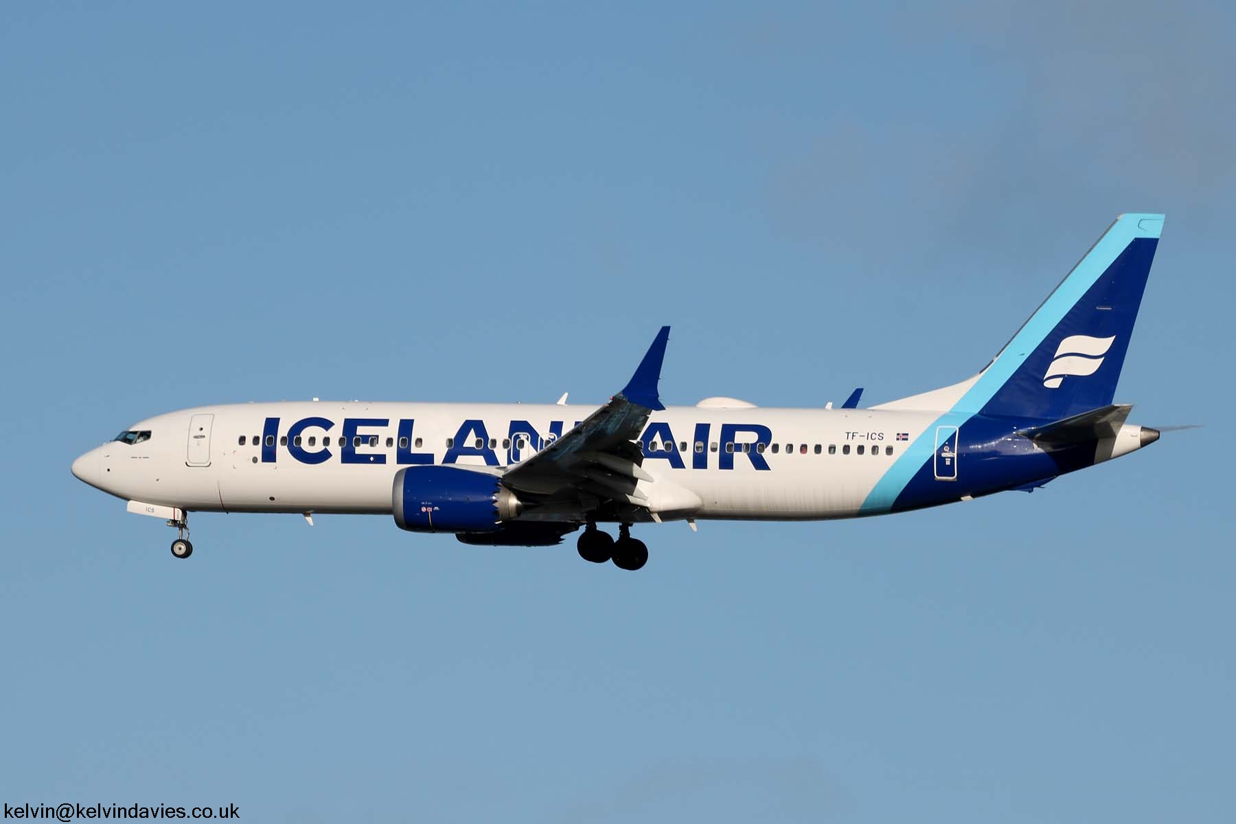 Icelandair 737 MAX TF-ICS