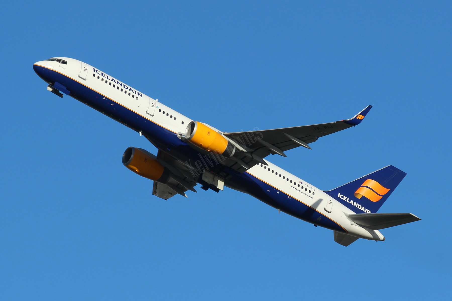 Icelandair 757 TF-FIJ