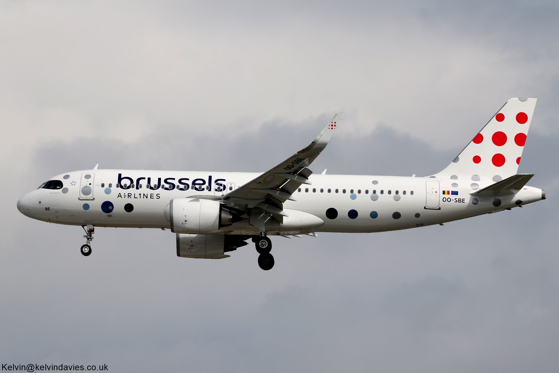 Brussels Airlines A320 NEO OO-SBE