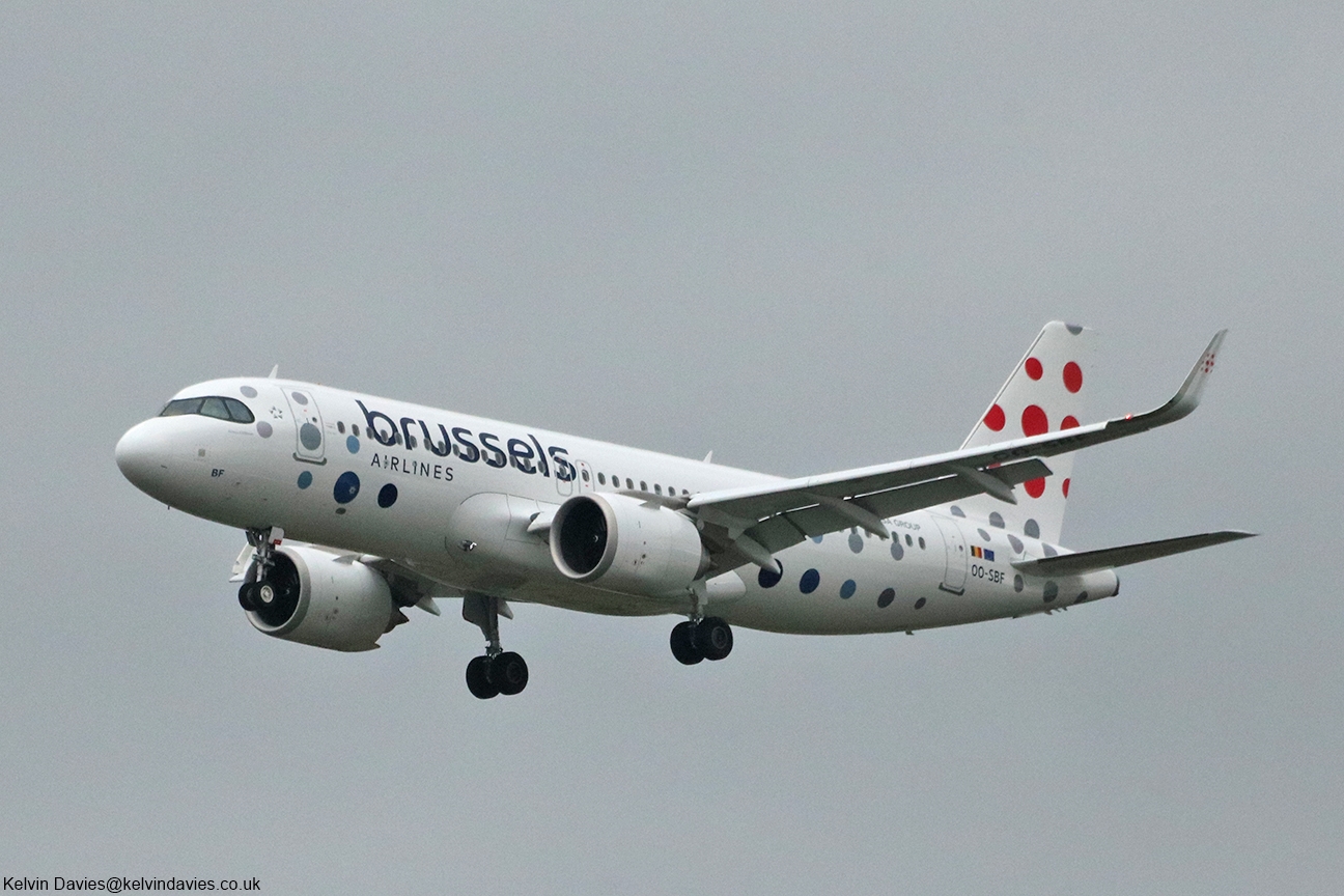 Brussels Airlines A320NEO OO-SBF