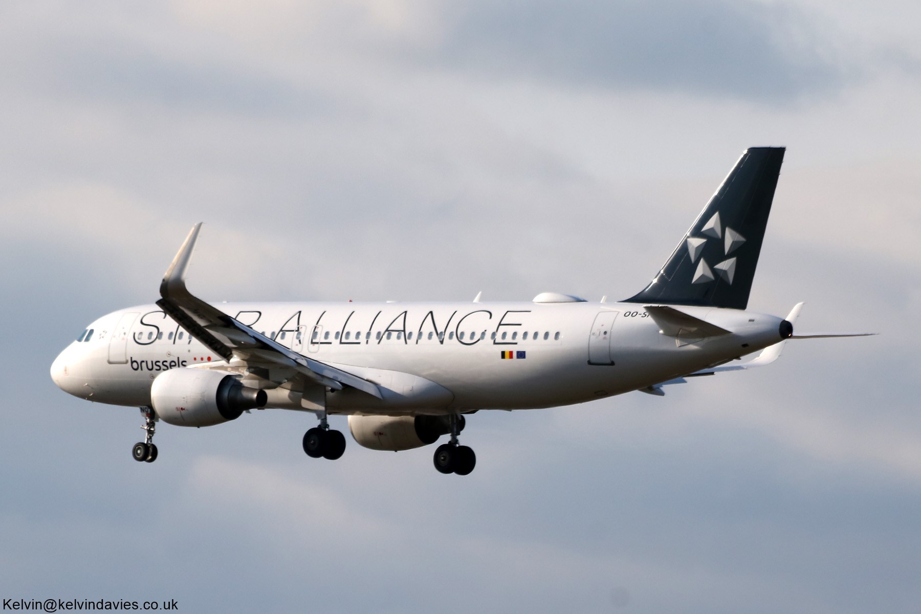 Brussels Airlines A320 OO-SNQ