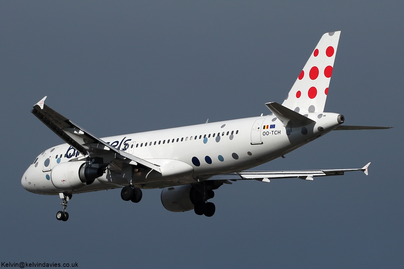 Brussels Airlines A320 OO-TCH