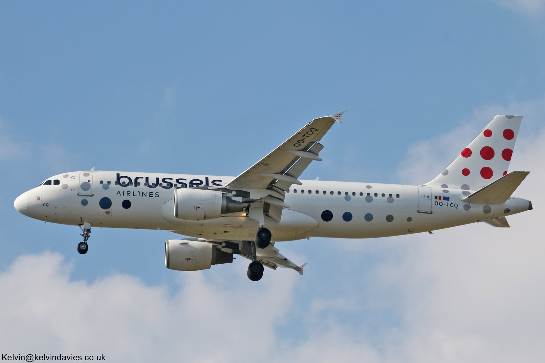 Brussels Airlines A320 OO-TCQ