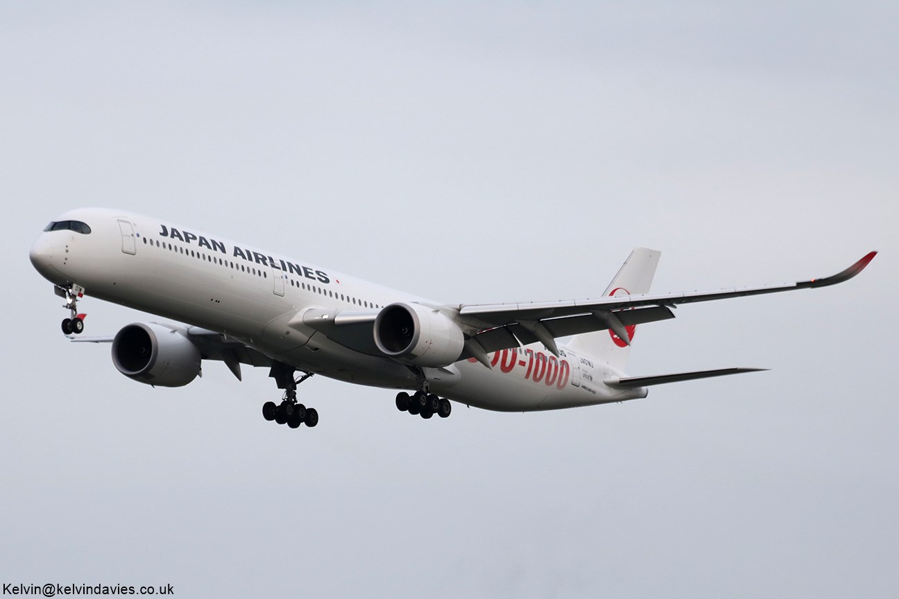 Japan Airlines A350 JA01WJ