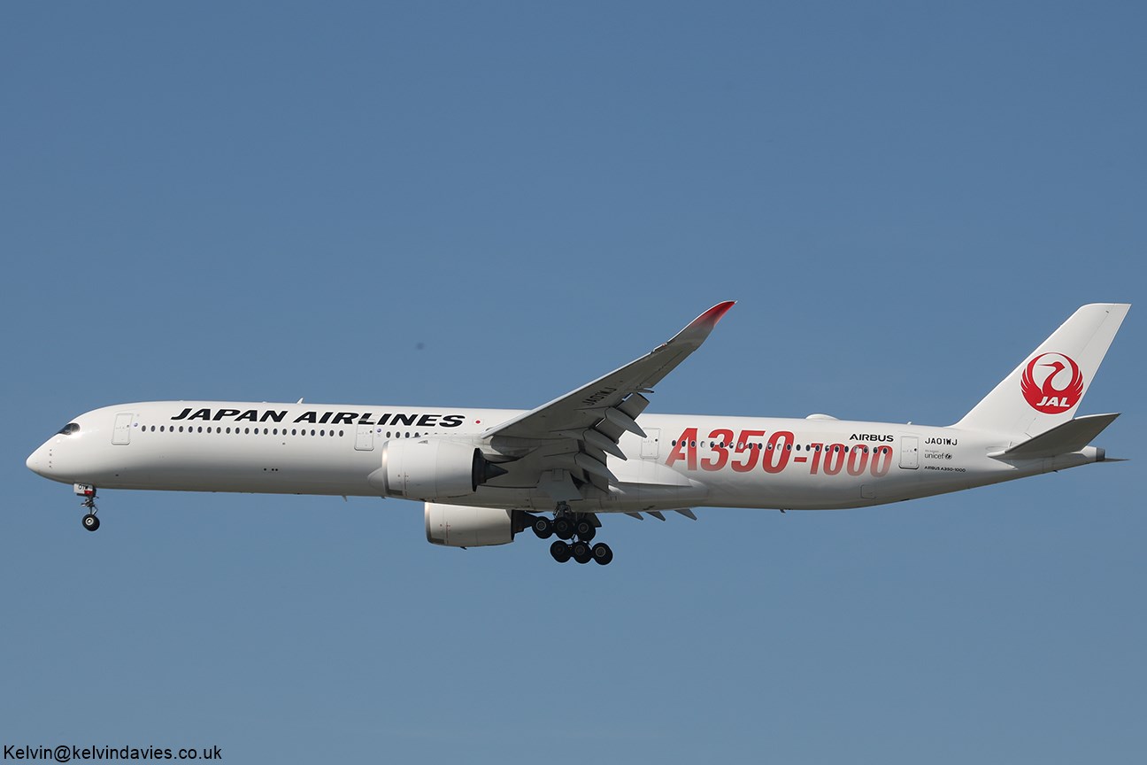 Japan Airlines A350 JA01WJ