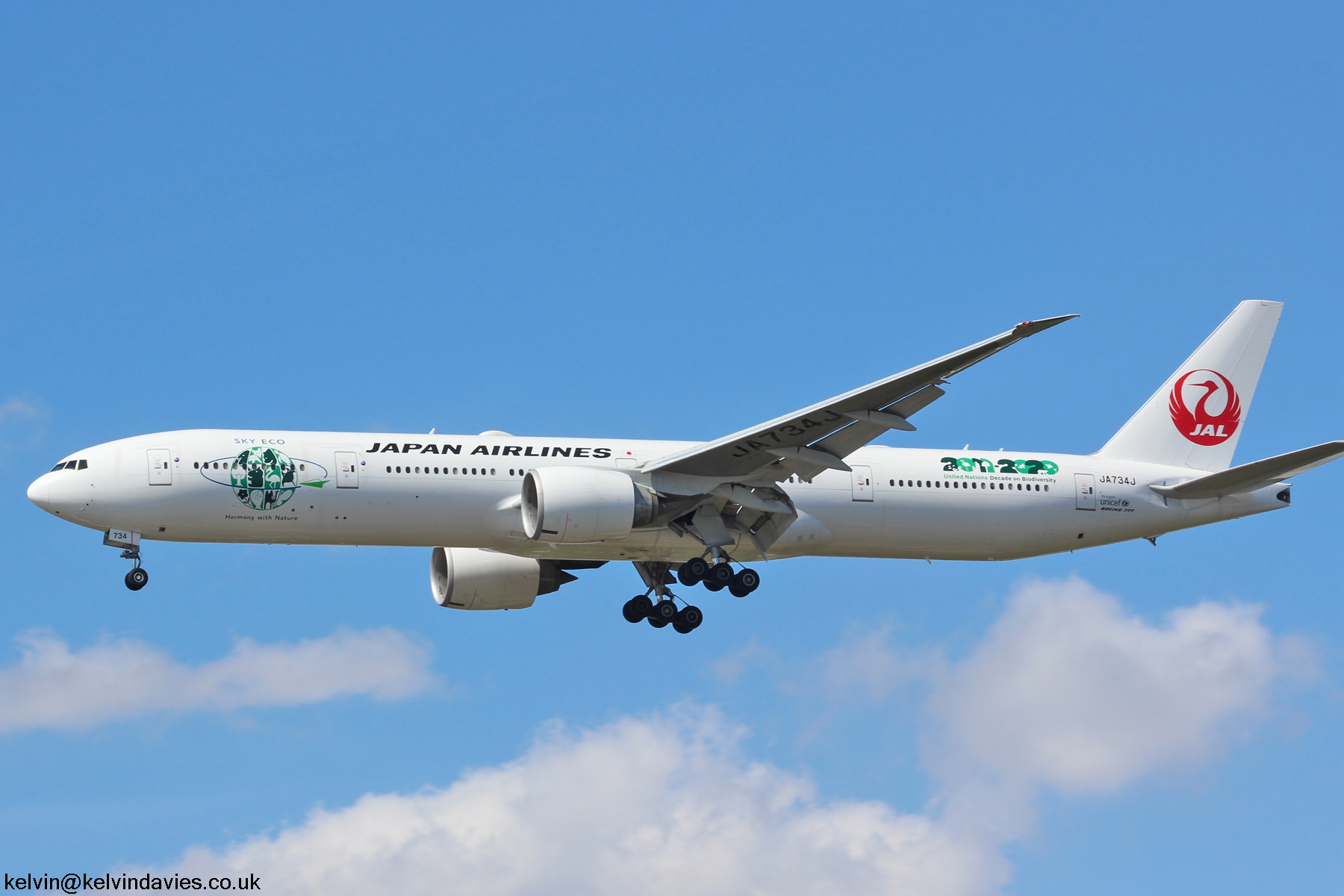 Japan Airlines 777 JA734J