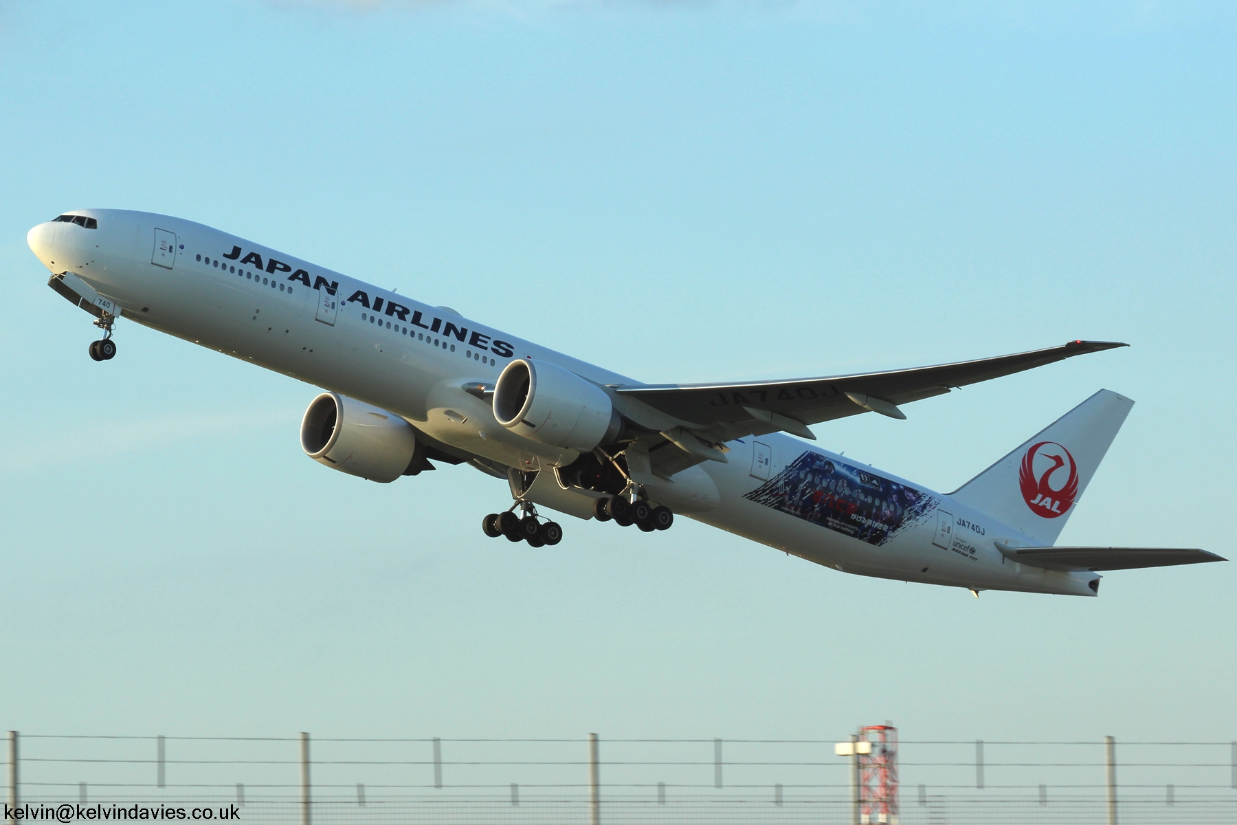 Japan Airlines 777 JA740J