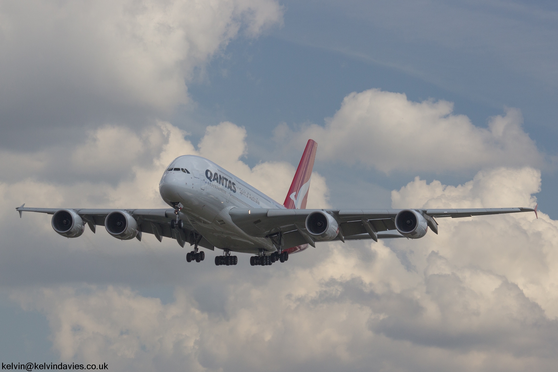 Qantas A380 VH-OQB