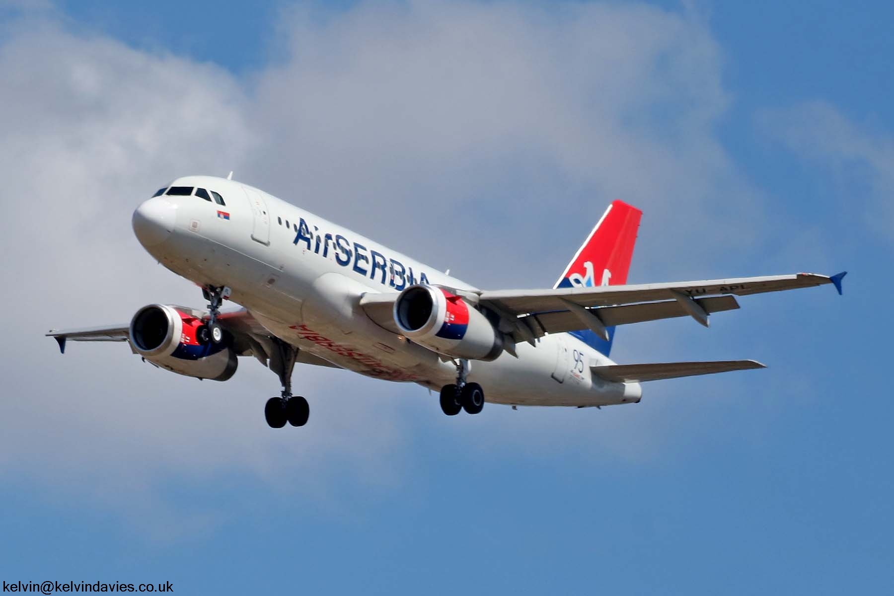 Air Serbia A319 YU-APL