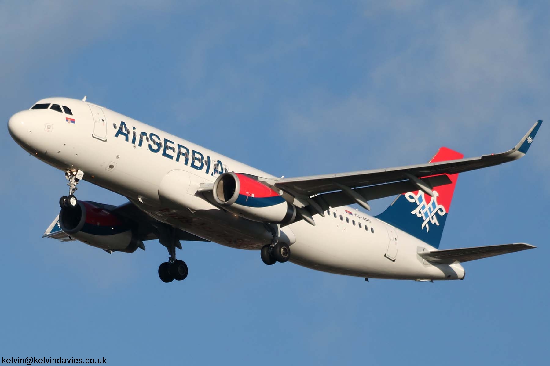 Air Serbia A320 YU-APO