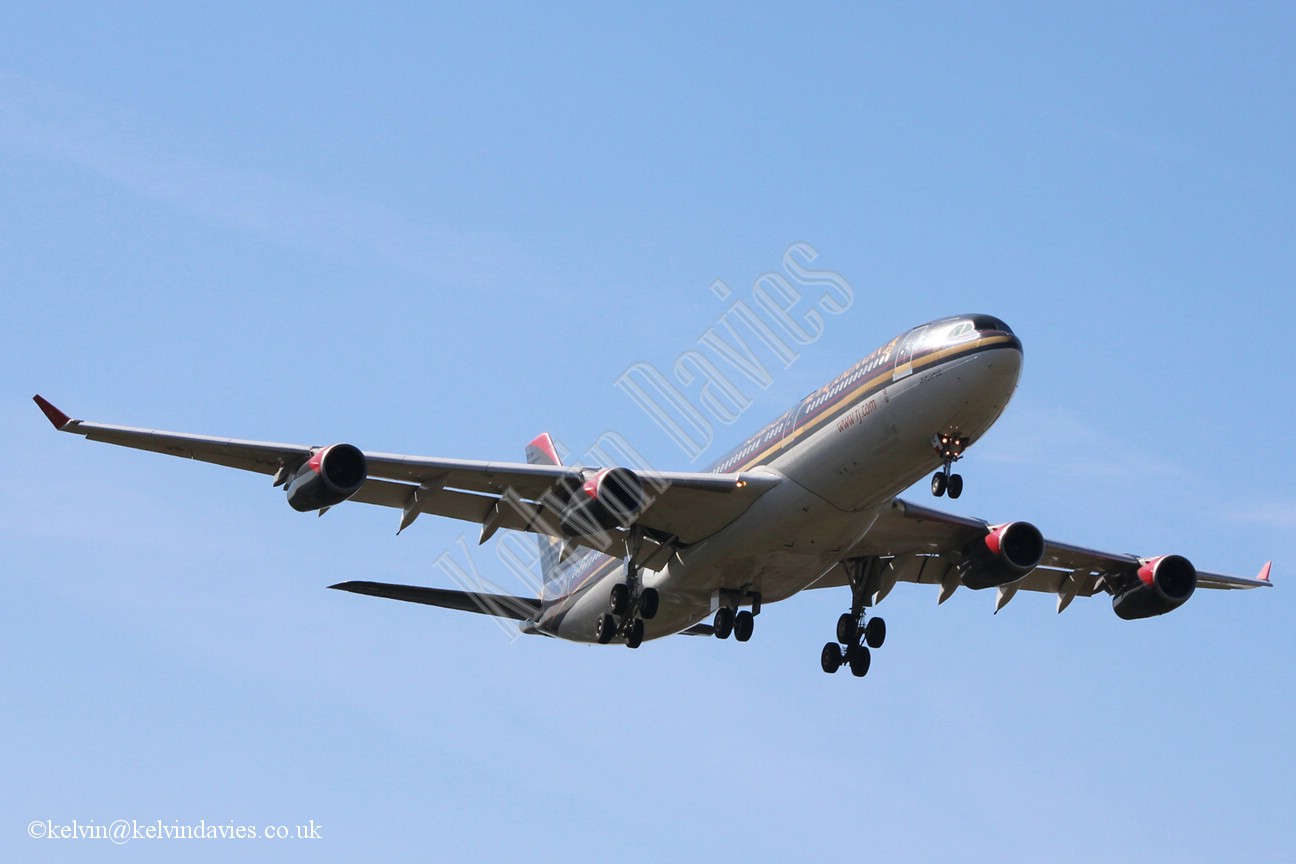 Royal Jordanian A340 JY-AIC