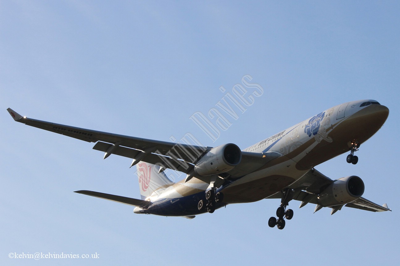 Air China A330 B-6076