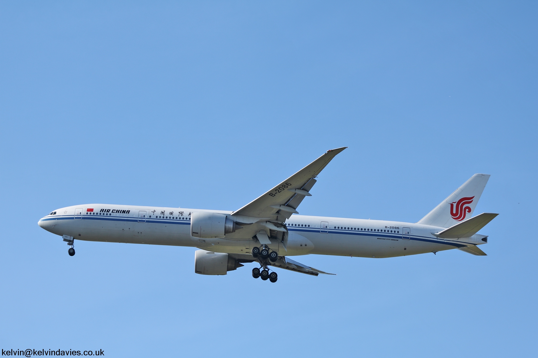 Air China 777 B-2086