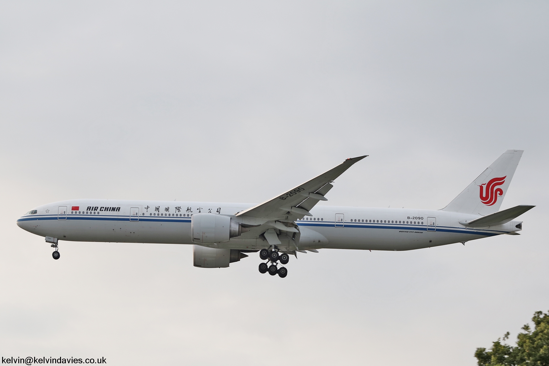 Air China 777 B-2090