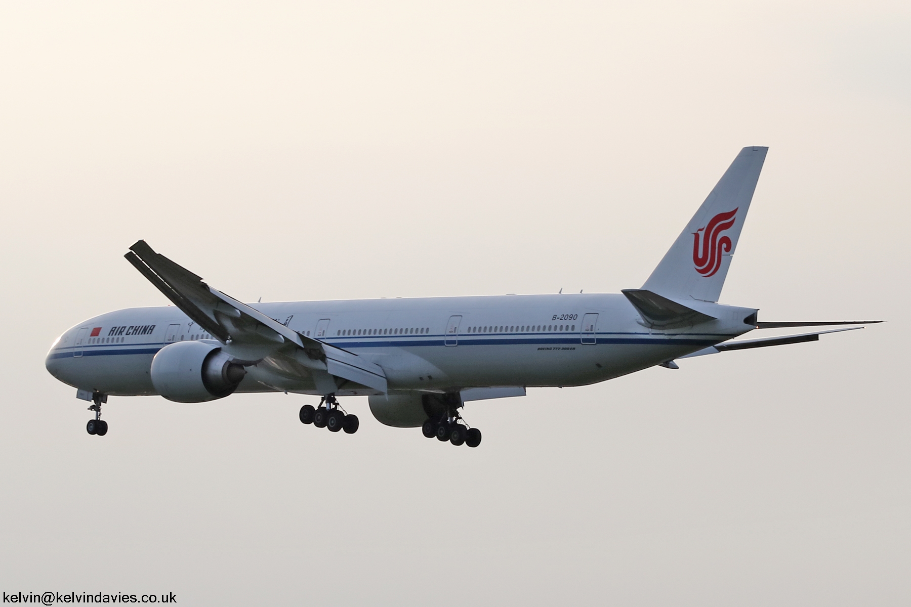 Air China 777 B-2090