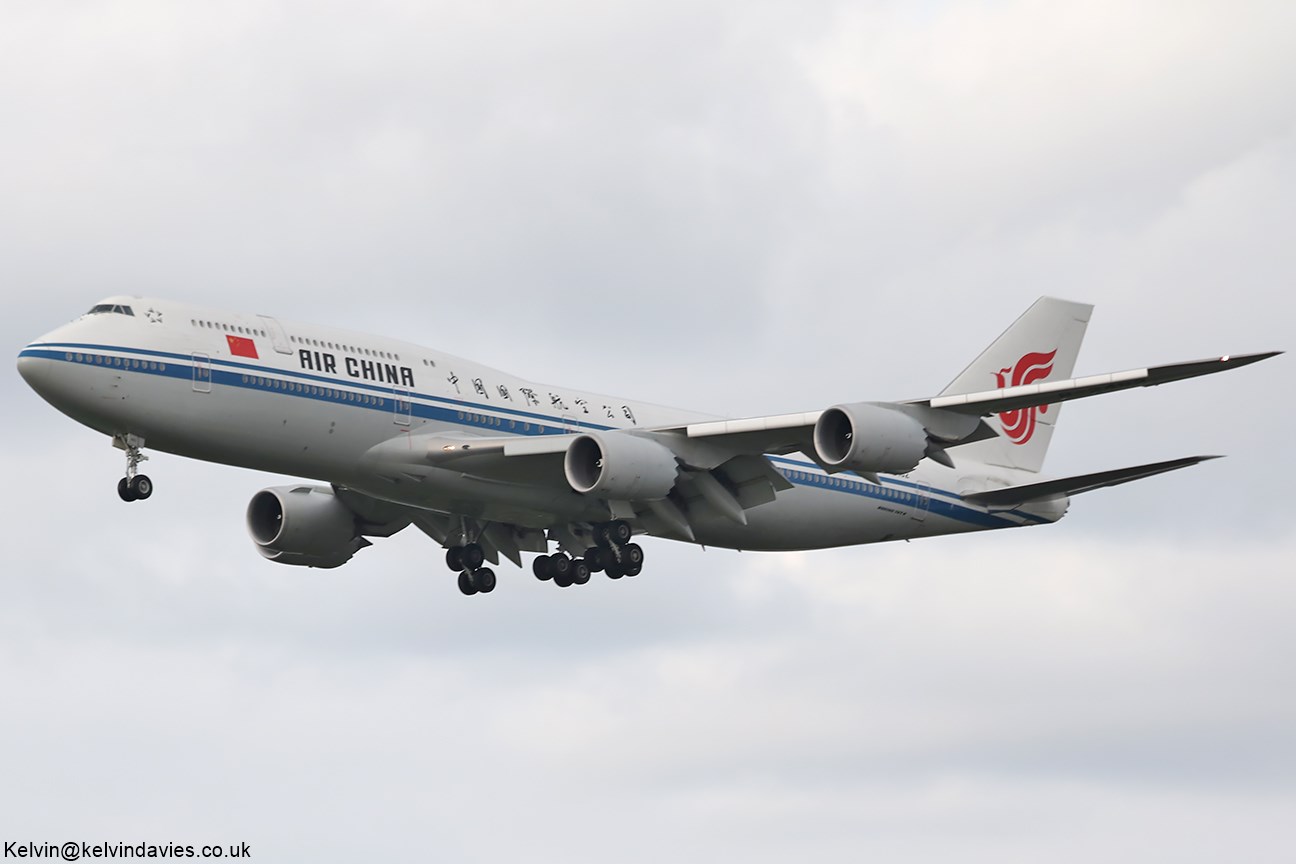 Air China 747 B-2482
