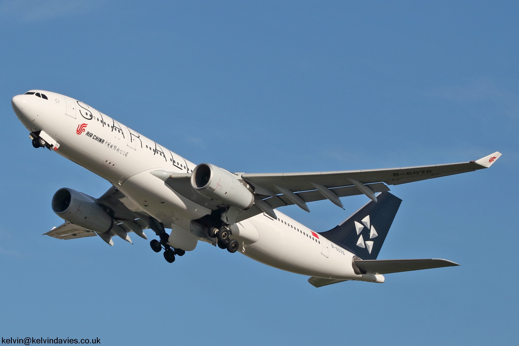 Air China A330 B-6076