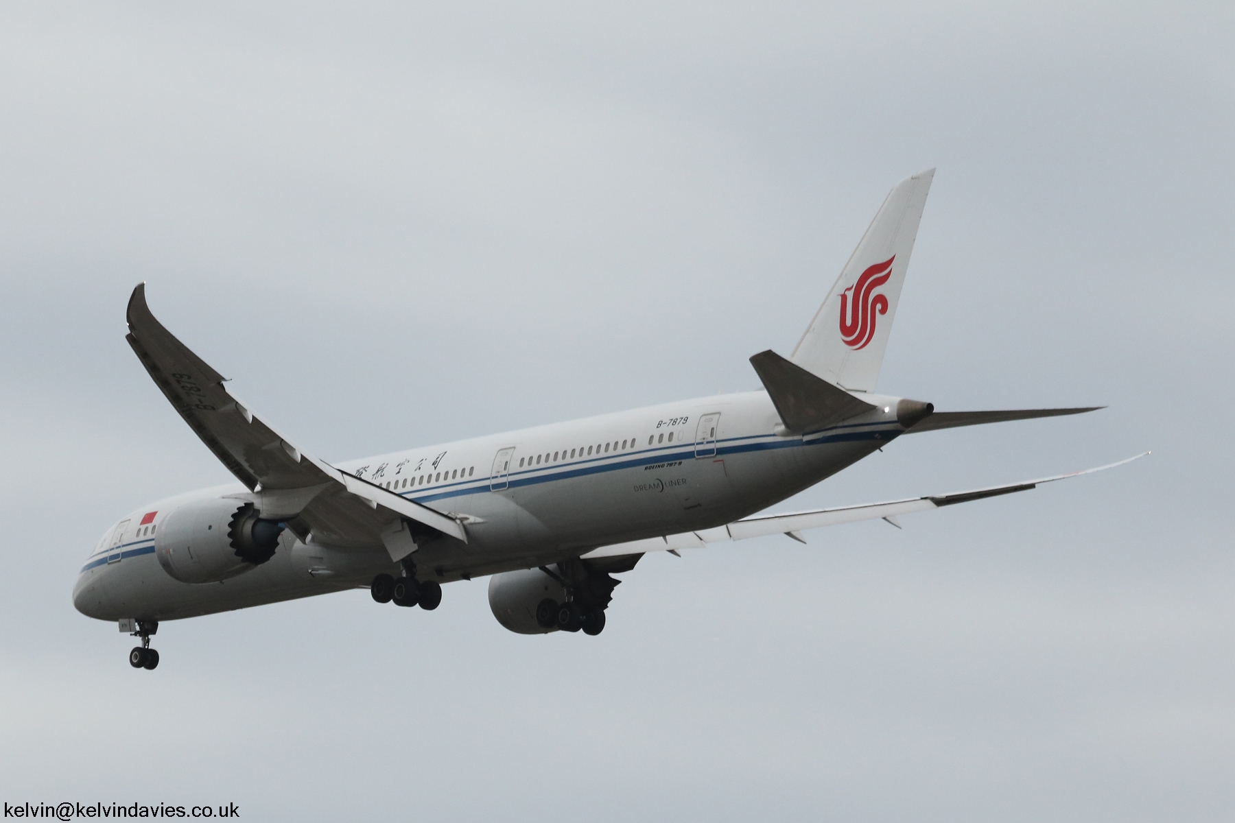 Air China 787 B-7879