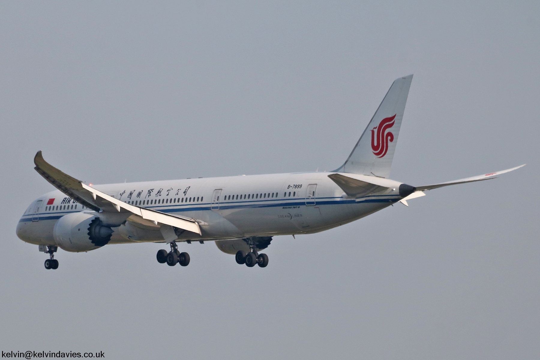 Air China 787 B-7899