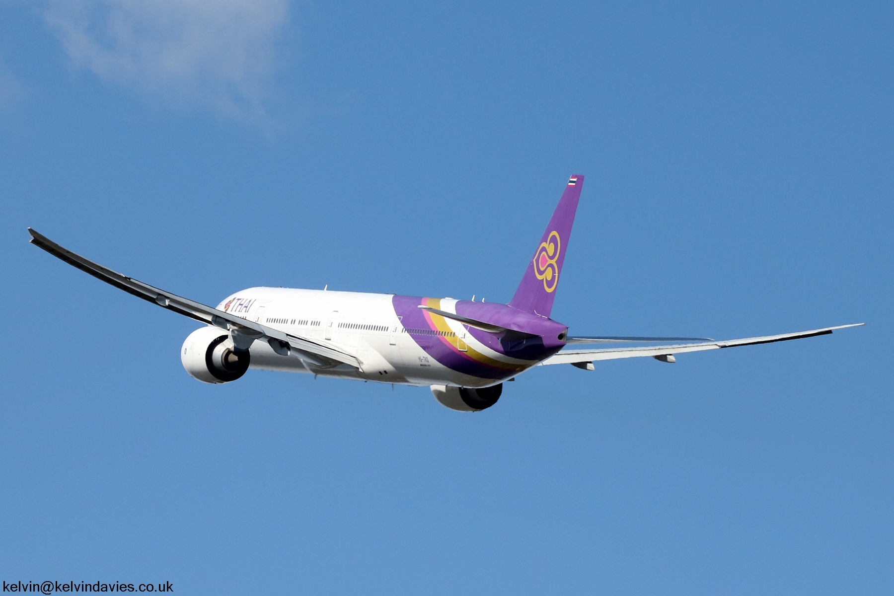 Thai Airways 777 HS-TKQ