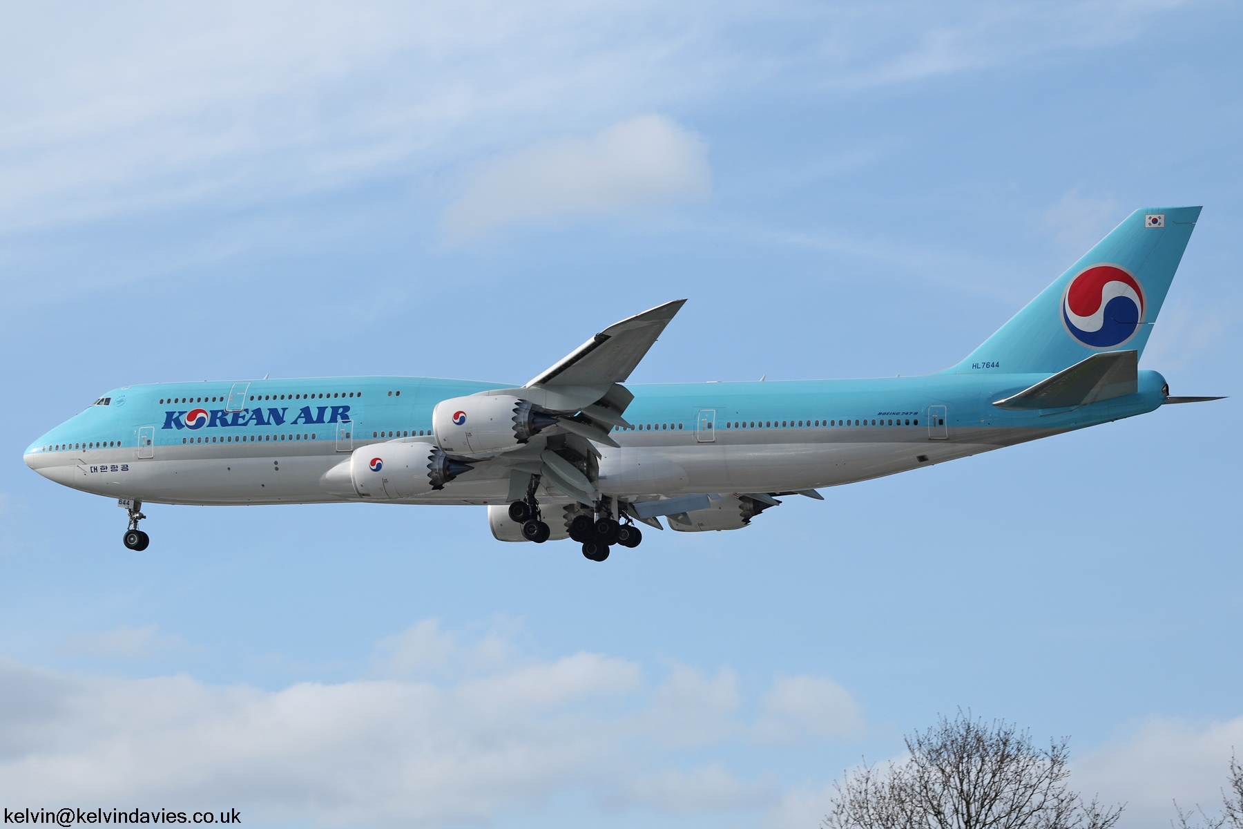 Korean Air 747 HL7644