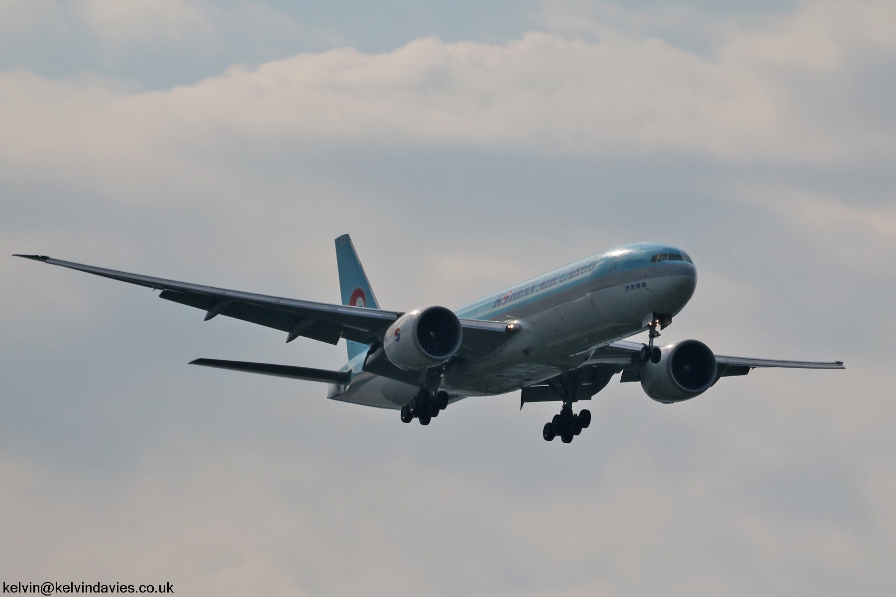 Korean Air 777 HL8005